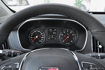 2018款荣威RX5 1.5T 20T自动两驱Ali智联网铂金版