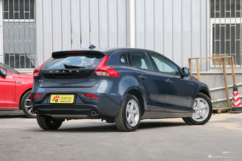 2018款沃尔沃V40 1.5T自动T3 智尚版