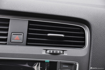 2016款高尔夫1.6L自动时尚型