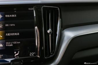2019款沃尔沃XC60 2.0T自动四驱T5智逸版