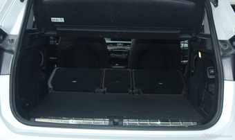 2016款宝马X1 2.0T自动xDrive25Li豪华型