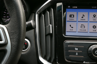 2018款驭胜S350 2.0T自动四驱柴油超豪华版5座