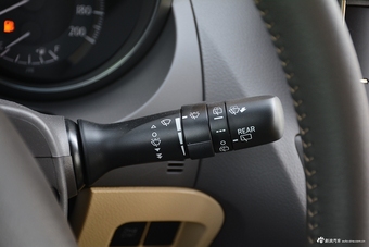 2016款普拉多三门版2.7L GX-R V6 中东版