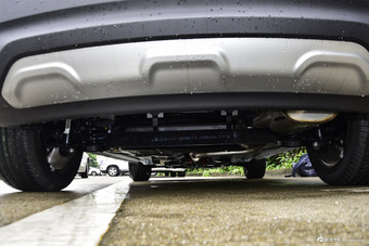 2016款长安CS15 1.5L手动尊贵版