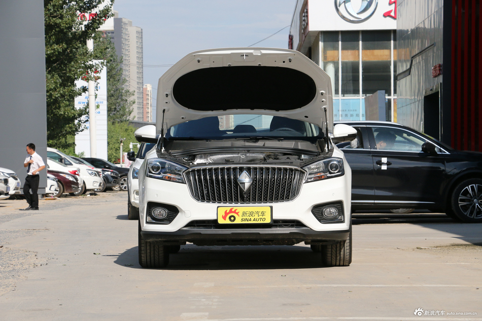2018款宝沃BX7 2.0T自动28T两驱质享型5座