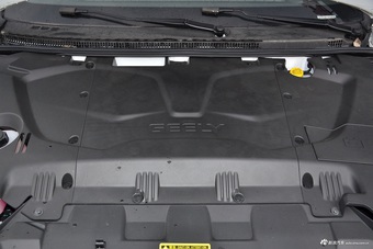 2016款吉利帝豪EV三厢精英型 白色