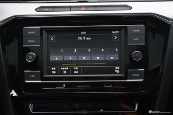 2018款一汽大众迈腾 280TSI DSG 领先型