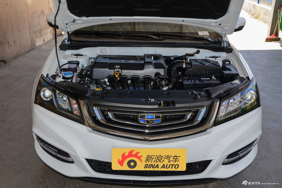 2017款吉利帝豪1.5L自动三厢百万款向上互联版