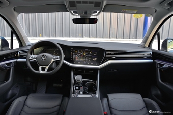 2019款途锐 2.0TSI自动锐翼版国V图片