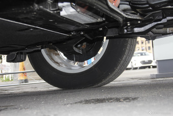 2017款 沃尔沃XC60 2.0T T5 智行版