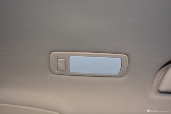 2017款宝骏560 1.5T DCT旗舰型7座