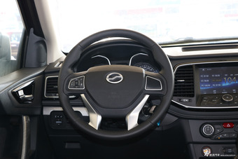 2018款领主2.5T手动柴油大双两驱超豪华型