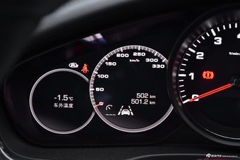 2017款保时捷Panamera 4S 2.9T自动