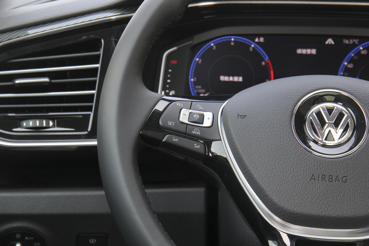 2019款探岳2.0T自动四驱旗舰型380TSI