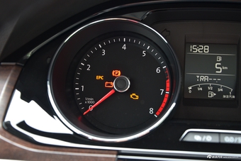 2017款蔚领1.6L手动豪华型