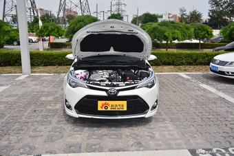 2018款广汽丰田雷凌185T CVT豪华版