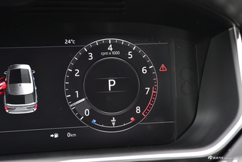 2018款揽胜3.0L自动V6 SC Vogue SE创世加长版