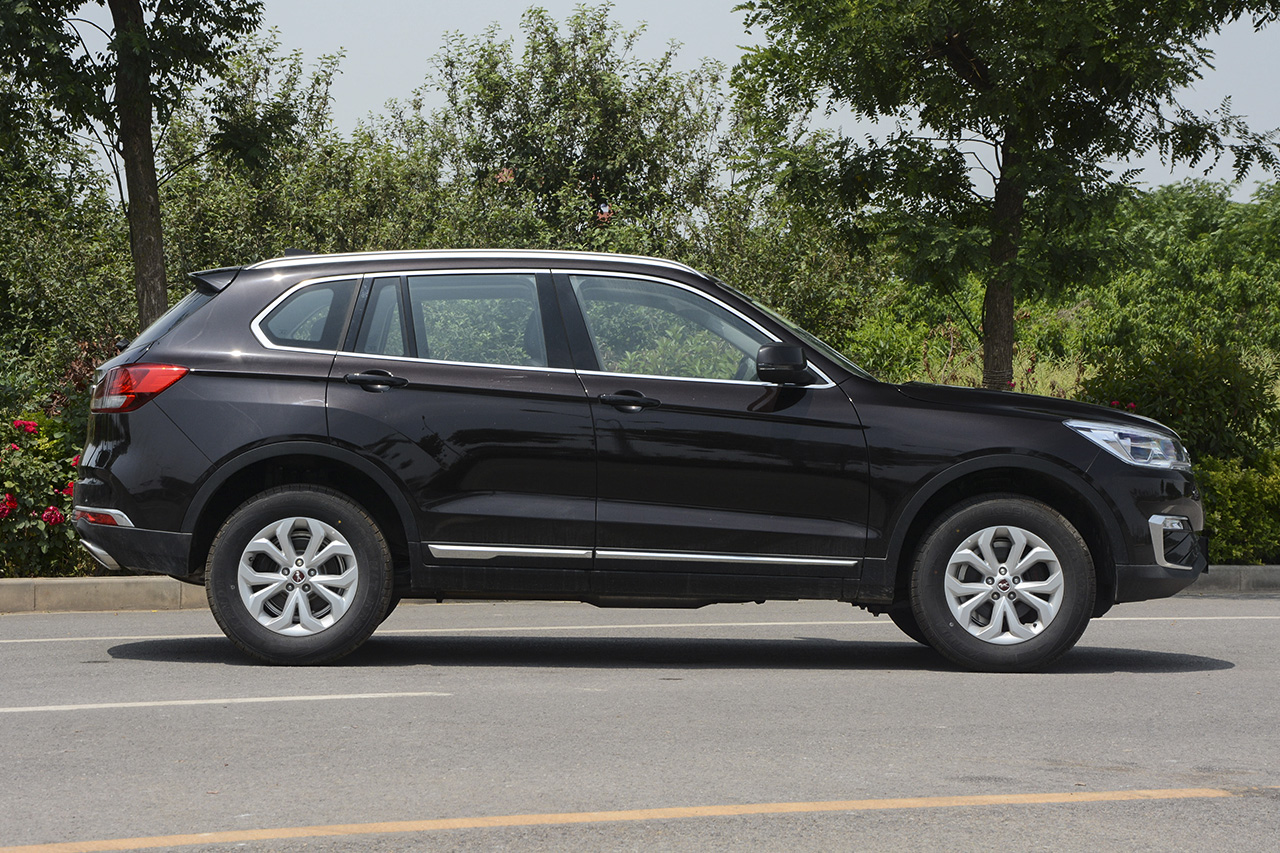 2018款汉腾X7S 1.5T 手动尊享型