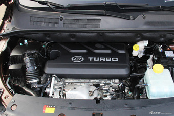 2017款宝骏730 1.5T手动豪华型7座