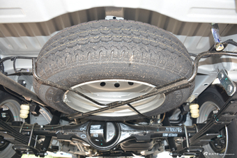 2016款五菱荣光V 1.2L手动实用型