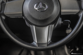 2016款战旗2.0L手动CK豪华型 国IV