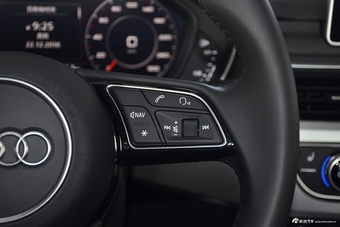 2017款奥迪A4L 2.0T自动45TFSI quattro运动型