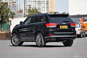 2017款大切诺基3.6L自动Summit