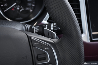 2018款哈弗H6 Coupe 1.5T自动两驱超豪型红标