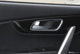 2018款斯威X7改款1.5T手动豪华互联版7座