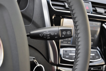 2017款开瑞K50 1.5L手动豪华型