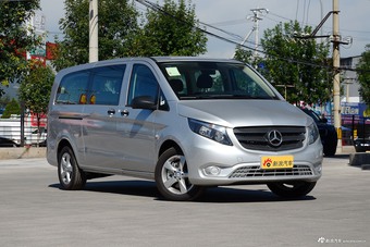 2016款奔驰威霆2.0T自动精英版 太空银