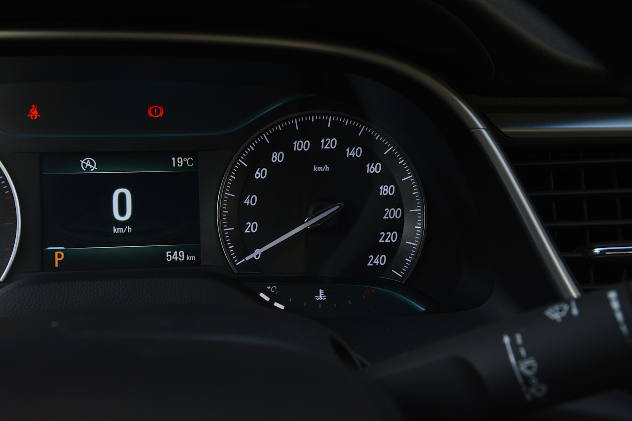 2017款英朗1.5L自动豪华型15N