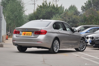 2019款宝马3系2.0T自动时尚型320Li