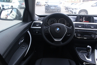 2017款宝马3系GT 2.0L自动320i时尚型