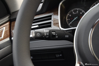2017款大迈X7 1.8T手动豪华型