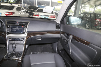 2016款睿骋1.8T自动智享版尊驰型