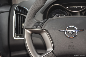 2017款海马S5强动力版1.5T自动尊贵型