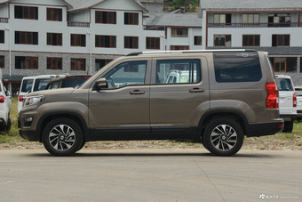 2018款欧尚X70A 1.5L手动精英型