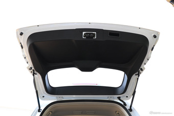 2017款斯威X7 1.5T自动智尊型