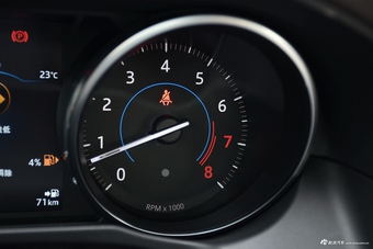 2017款捷豹XFL 2.0T自动200PS豪华版