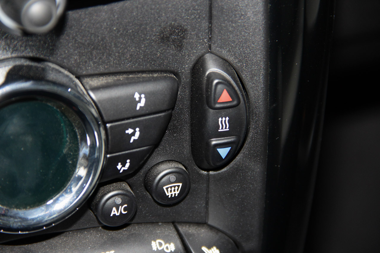 2014款MINI PACEMAN 1.6L自动 COOPER