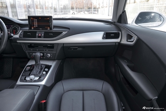 2018款奥迪A7 2.0T自动40TFSI进取型