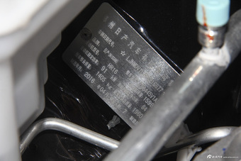 2016款NV200 1.6L自动尊享型 碧玉黑