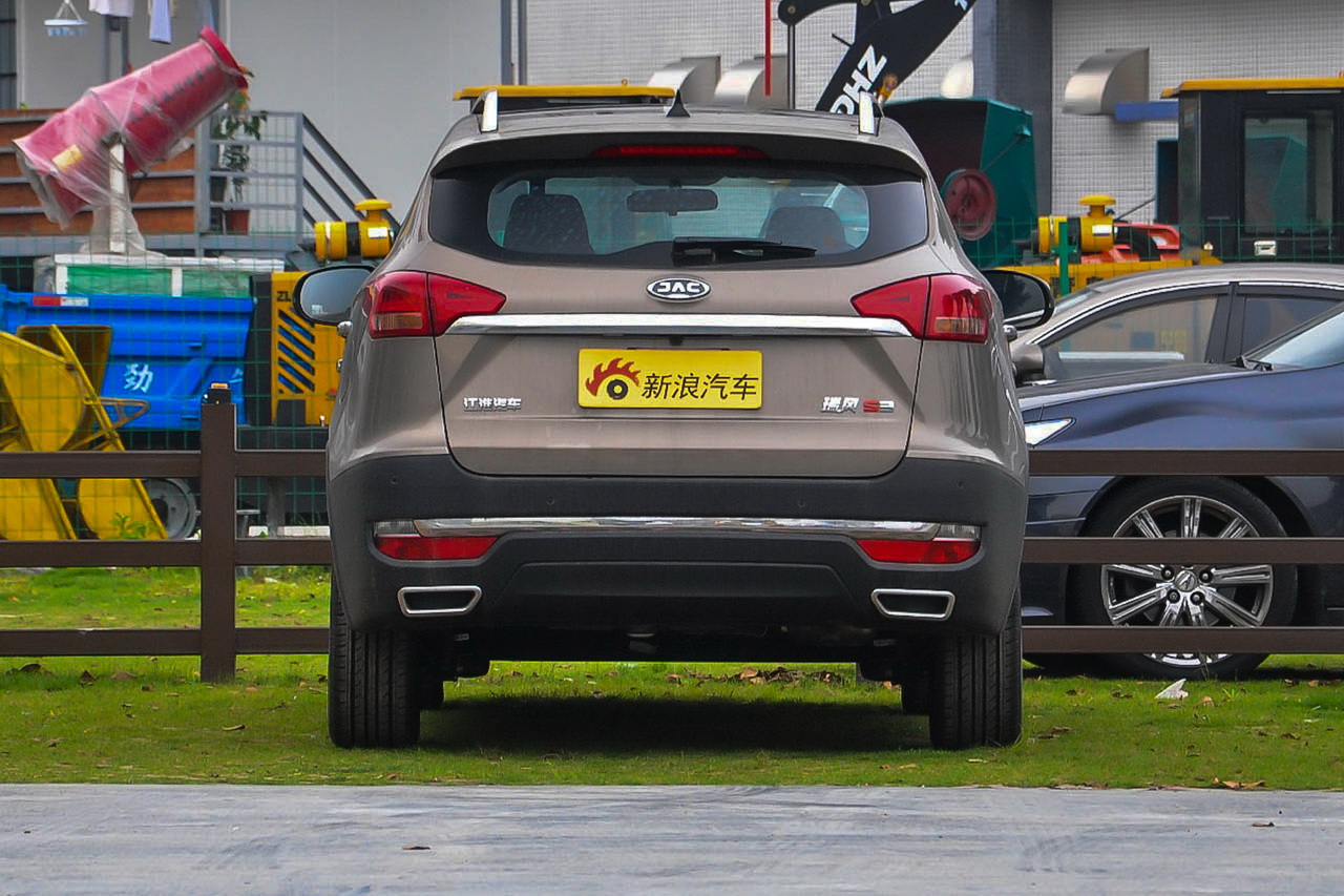 2017款瑞风S3 1.5L手动豪华智能型