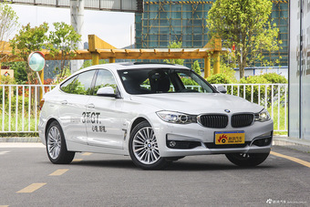 2016款宝马3系GT 320i 2.0T自动设计套装型 矿石白
