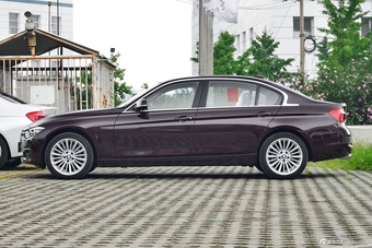 2018款宝马3系2.0T自动320Li xDrive 时尚型 