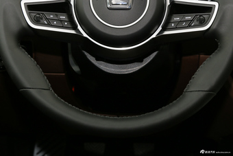 2016款众泰T600 2.0T手动豪华型运动版