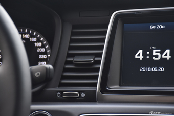 2018款索纳塔九2.0T自动GLS智能型