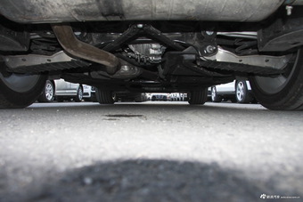 2016款奥迪Q7 2.0T自动40TFSI S-Line运动型