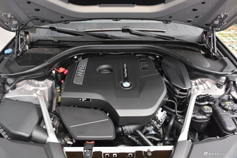 2018款宝马5系改款2.0T自动530Li领先型豪华套装